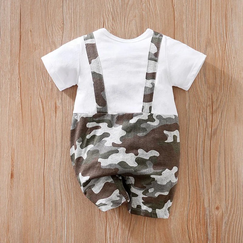 Combinaison de camouflage
